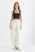 Load image into Gallery viewer, Millie Structured Crop Tank Top - Brown