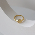 Load image into Gallery viewer, Soleil Sun Signet Ring - Gold