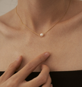 Load image into Gallery viewer, Sophia Floating Pearl Pendant Necklace - Gold