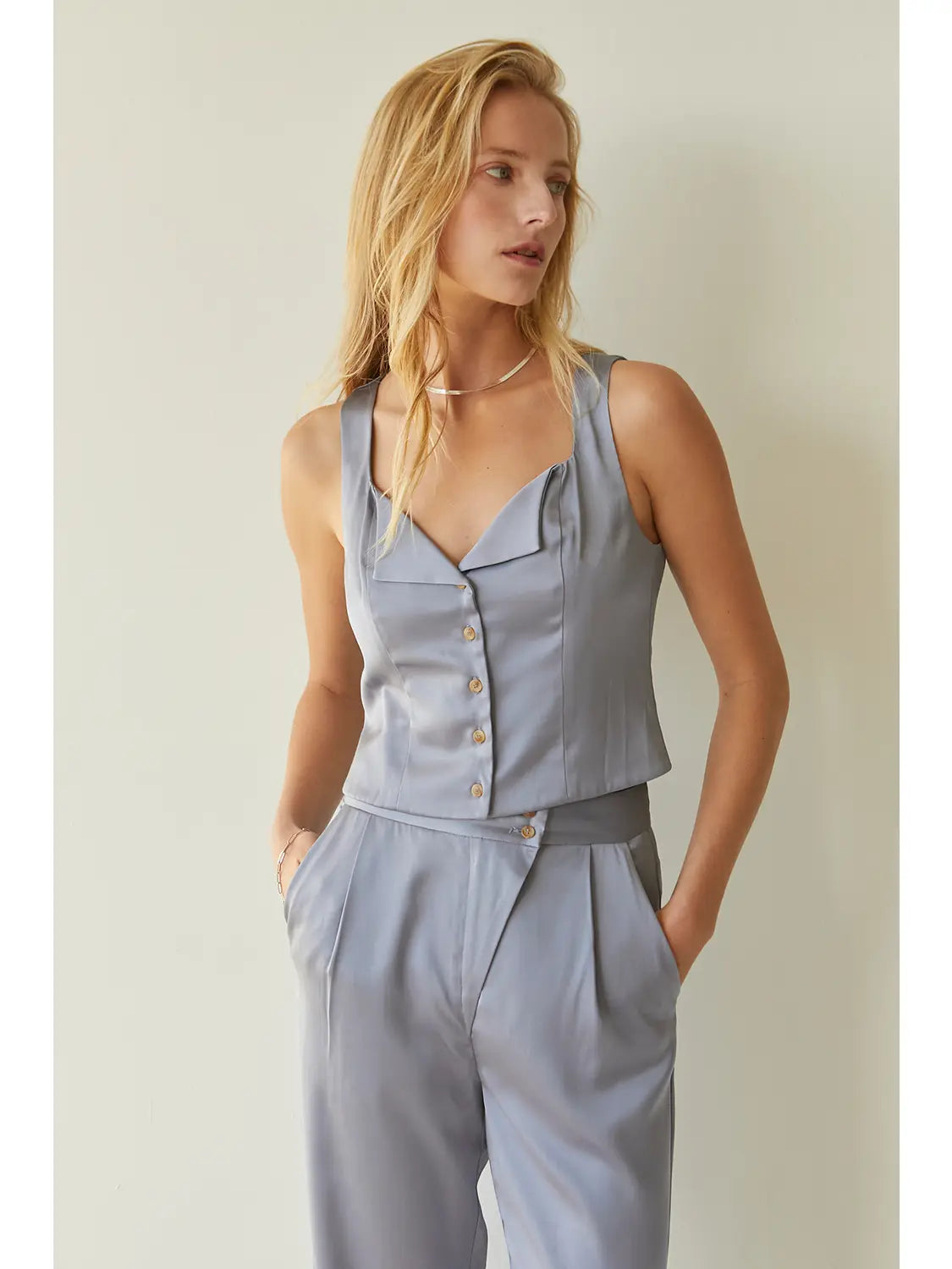 Alon V-Neck Satin Vest - Light Blue – maiva & dusk