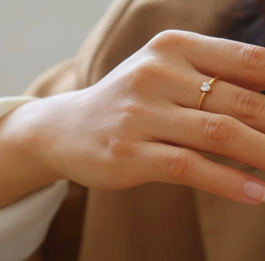 Mahal Heart Stone Ring - Gold