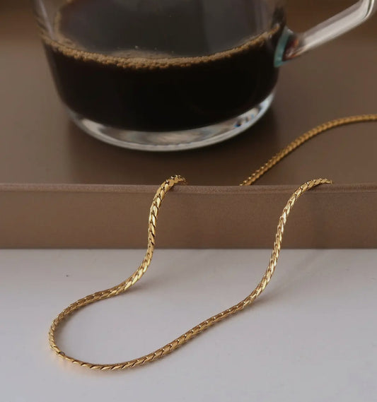 Priscilla Curb Chain Necklace - Gold