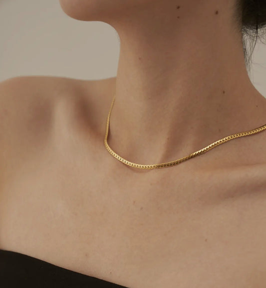 Priscilla Curb Chain Necklace - Gold