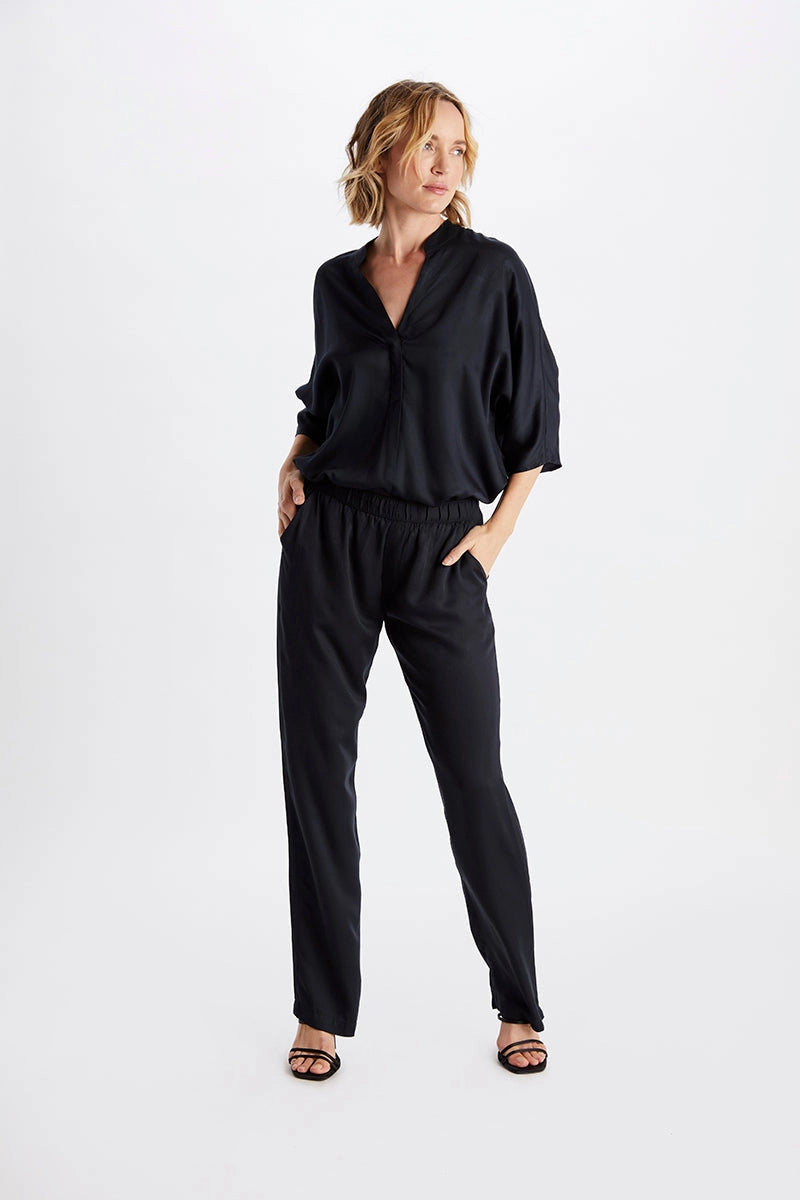 Amelie Relaxed Pull On Pants - Black