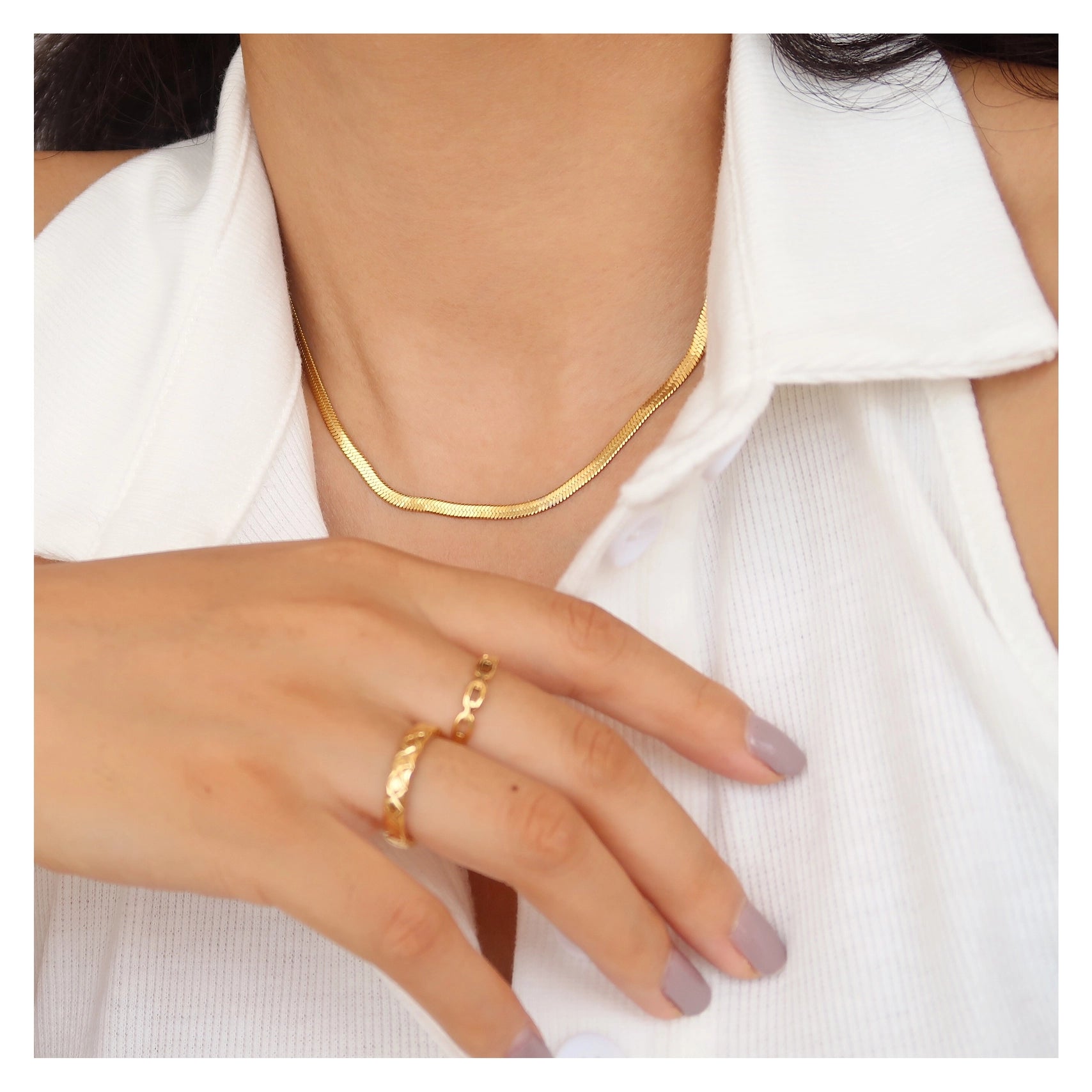 Bella Herringbone Snake Chain Necklace - Gold