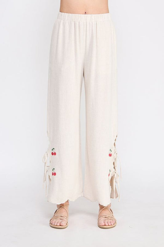 Cherry Embroidered Scallop Pants - Natural