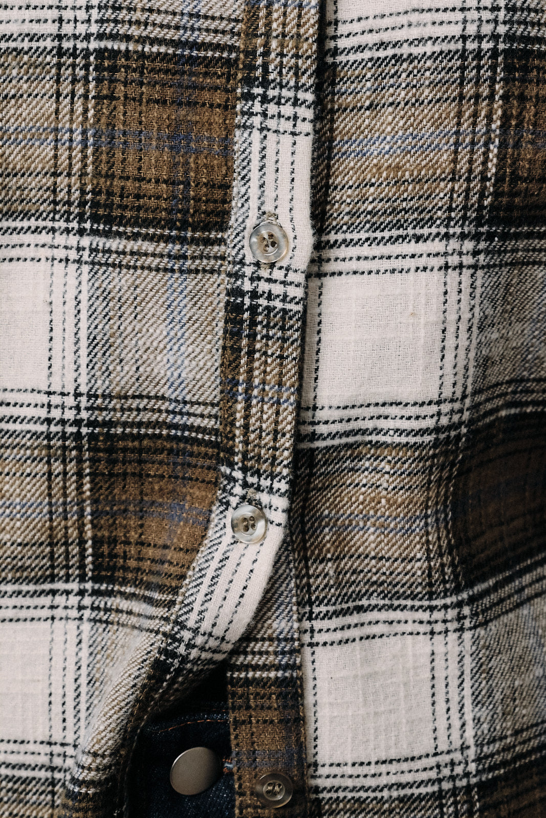 Billie Dolman Plaid Flannel Shirt - Cream/Olive