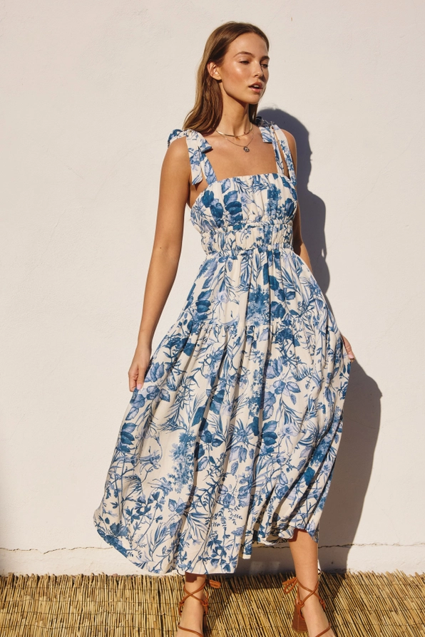 Francesca Floral Fit & Flare Midi Dress - Porcelain Blue Francesca Floral Fit & Flare Midi Dress - Porcelain Blue