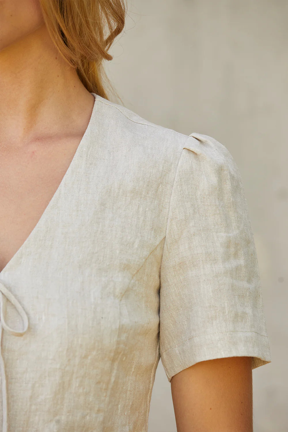 Kira Front Tie Linen Top - Oatmeal