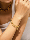 Load image into Gallery viewer, Lucia Bold Chain Bracelet - Gold
