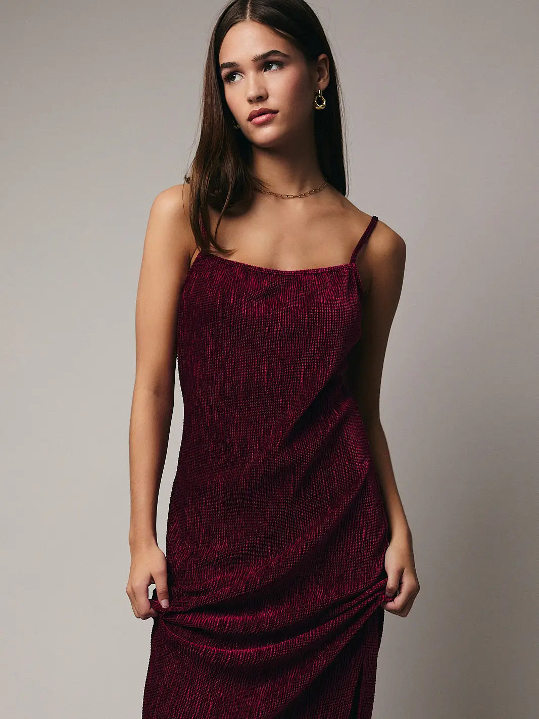 Serafina Velvet Midi Dress - Berry